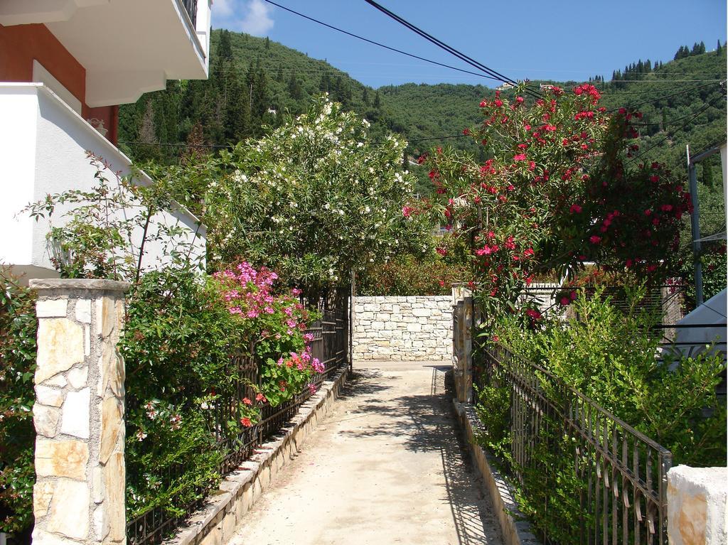 Lena Blue Sea Apartments Kalami  Exterior photo