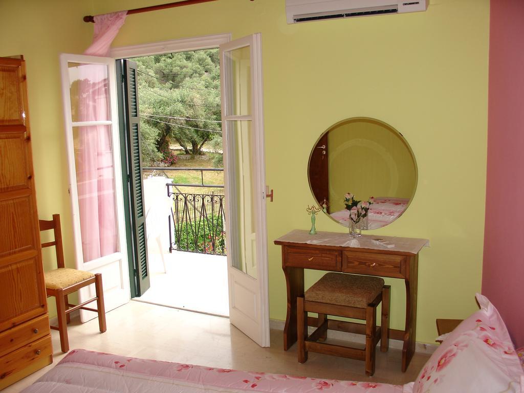 Lena Blue Sea Apartments Kalami  Exterior photo